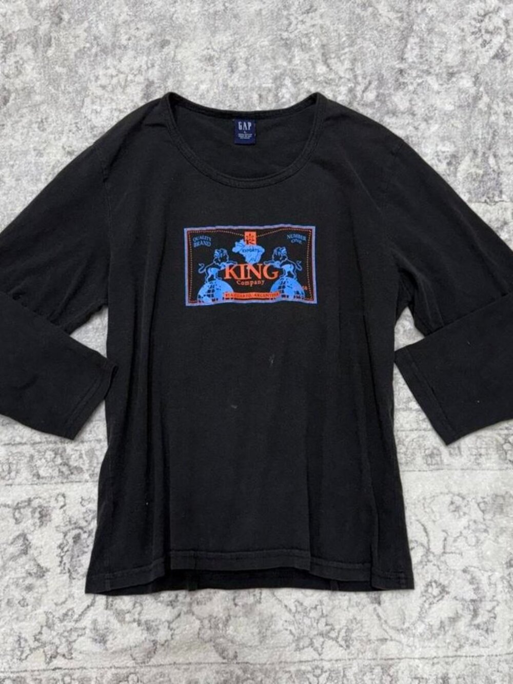 y2k Gap long sleeve shirt King lion graphic